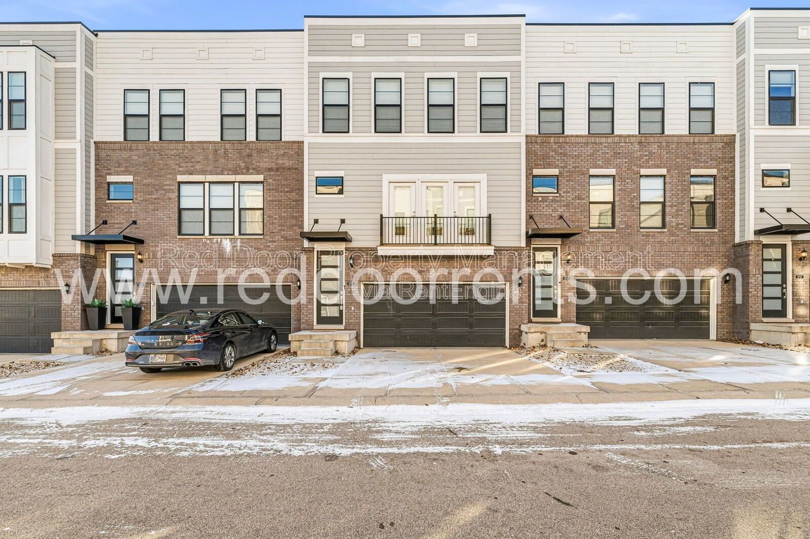 Modern 3-Bedroom Townhome in the Heart of Fishers property image