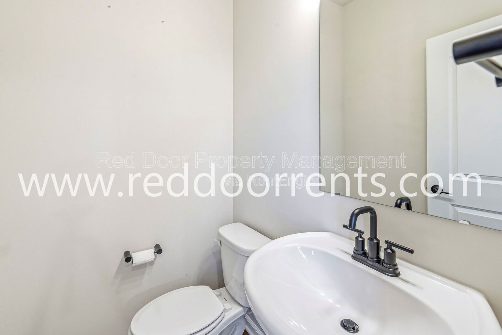 Beautiful 4-Bed, 3.5-Bath Home in Desirable West Carmel property image