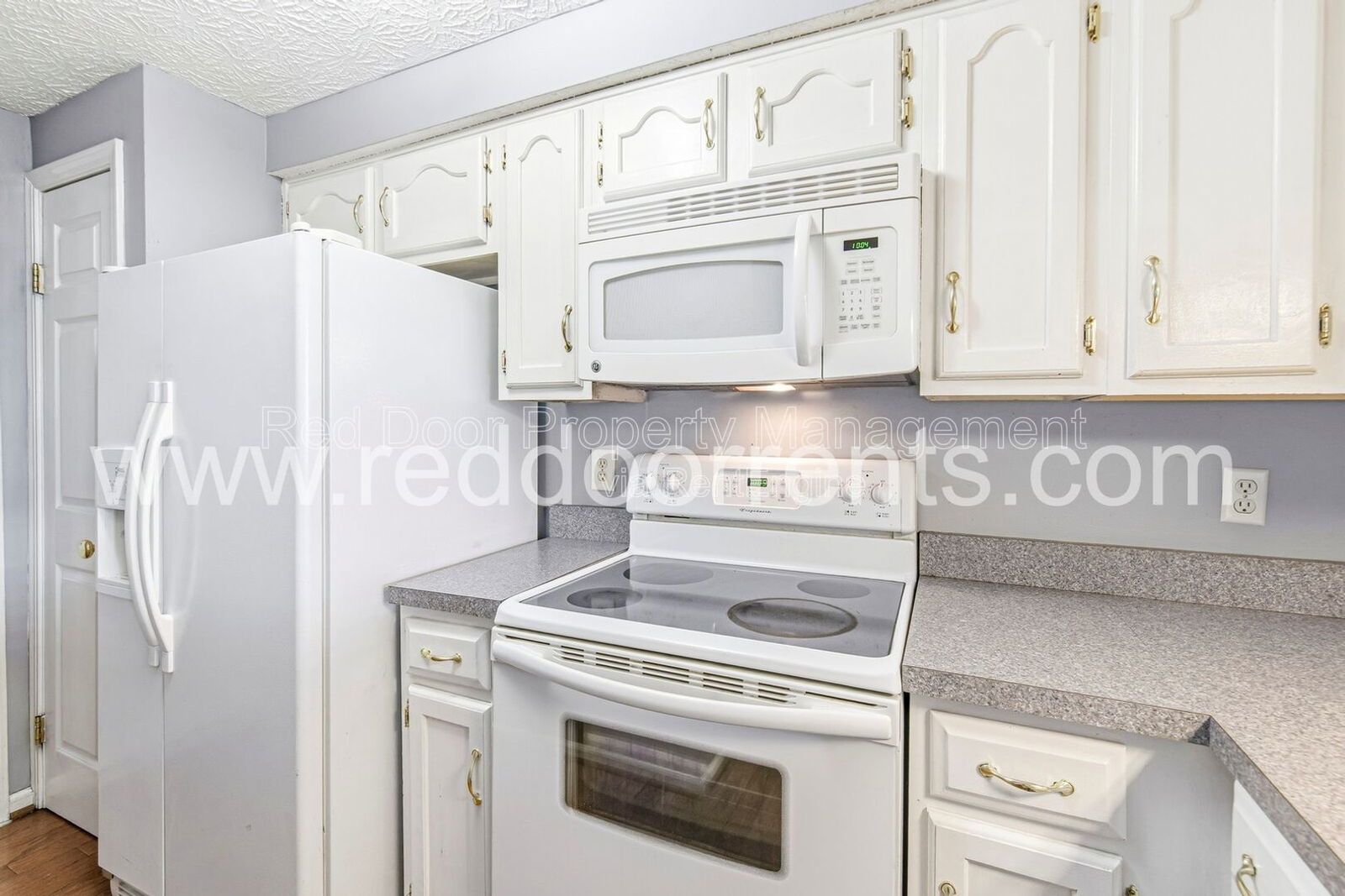 Charming 2BR/1.5BA Home Near Eagle Creek Park property image