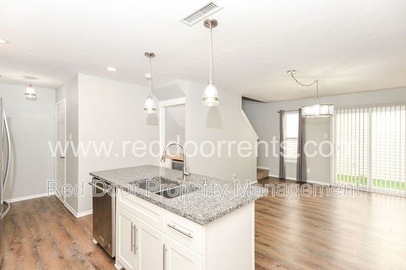 Coming Soon! - Charm and Convenience: Your Ideal Home in Noblesville! property image