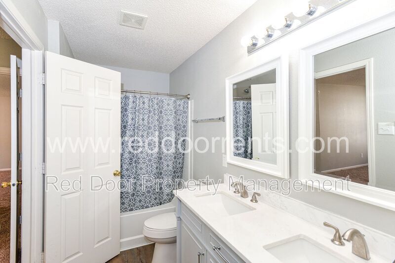 Coming Soon! - Charm and Convenience: Your Ideal Home in Noblesville! property image