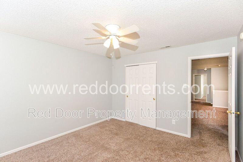 Coming Soon! - Charm and Convenience: Your Ideal Home in Noblesville! property image