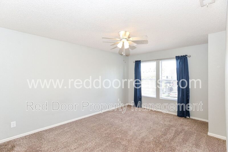 Coming Soon! - Charm and Convenience: Your Ideal Home in Noblesville! property image