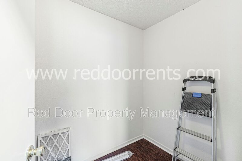 Coming Soon! Charm and Convenience- Your 3 Bedroom Haven in Noblesville! property image