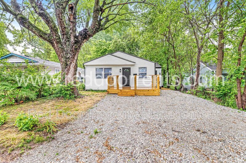 Stylish 3-Bed, 2-Bath Home Minutes from Downtown Indy! property image