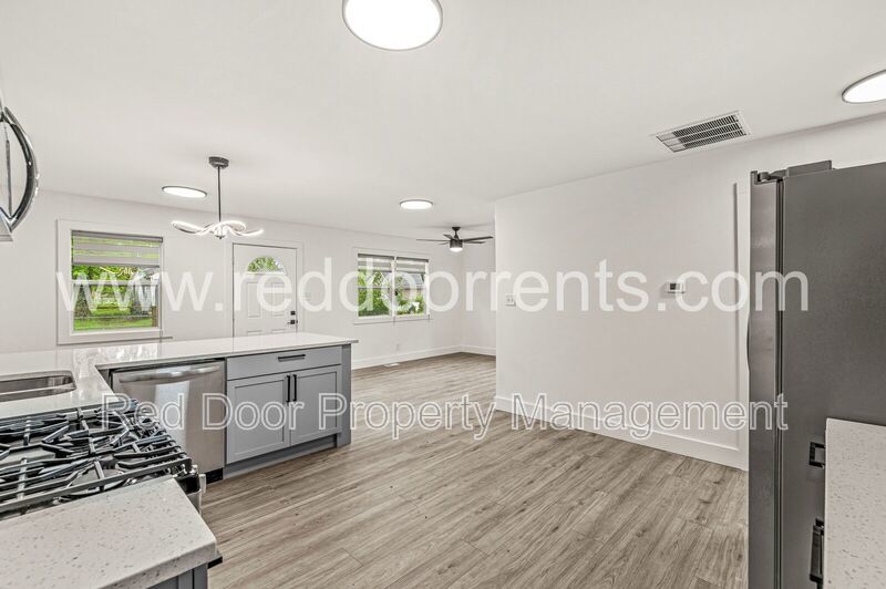 Stylish 3-Bed, 2-Bath Home Minutes from Downtown Indy! property image