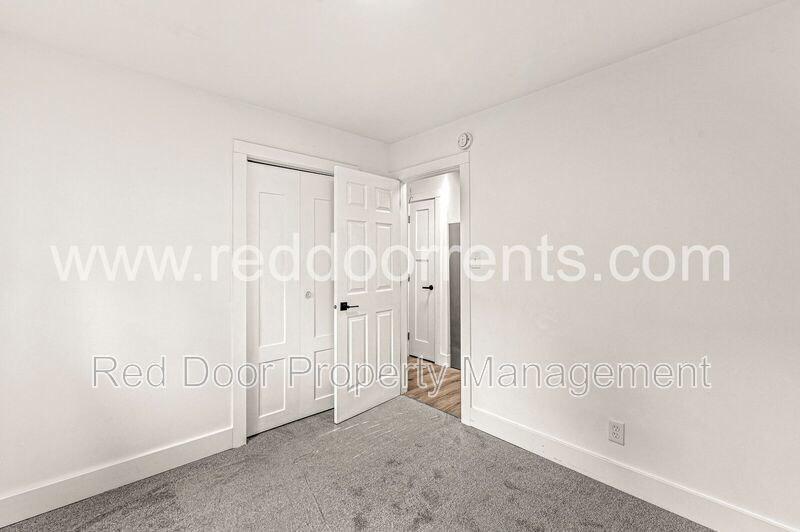 Stylish 3-Bed, 2-Bath Home Minutes from Downtown Indy! property image