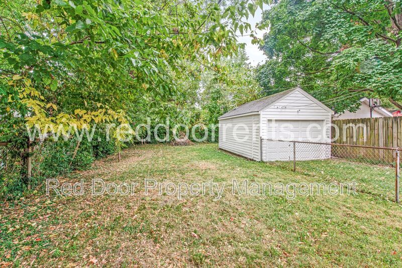 ✨ MOVE-IN SPECIAL: HALF OFF THE FIRST MONTH’S RENT!! ✨ property image