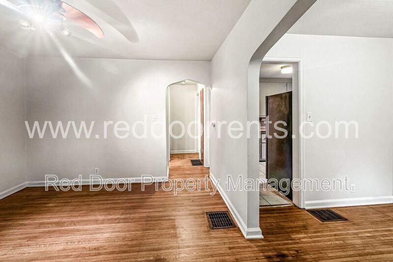 ✨ MOVE-IN SPECIAL: HALF OFF THE FIRST MONTH’S RENT!! ✨ property image