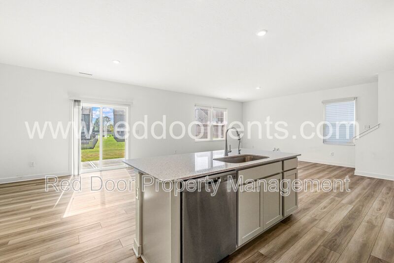 ✨ Move in now and get 50% OFF your first month’s rent when you sign an 16-month lease! ✨ property image