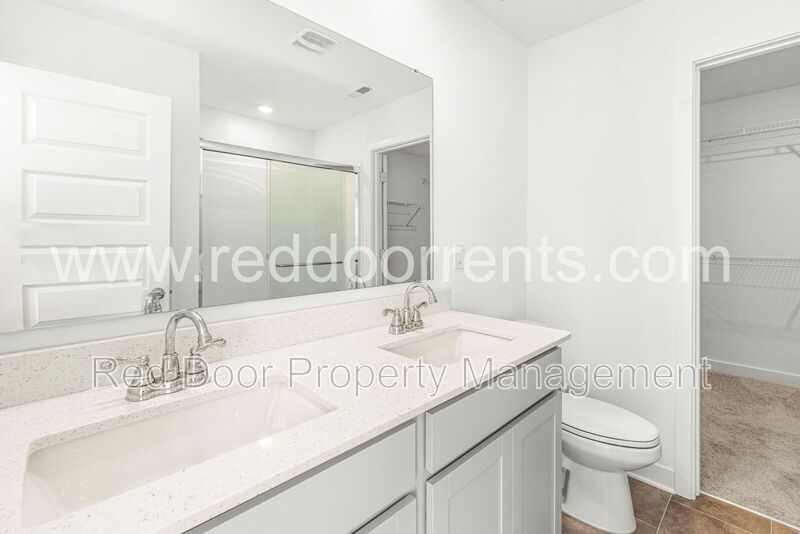 ✨ Move in now and get 50% OFF your first month’s rent when you sign an 16-month lease! ✨ property image