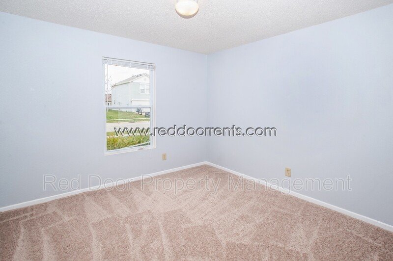 Coming Soon! Beautiful home in the popular Summer Lakes property image