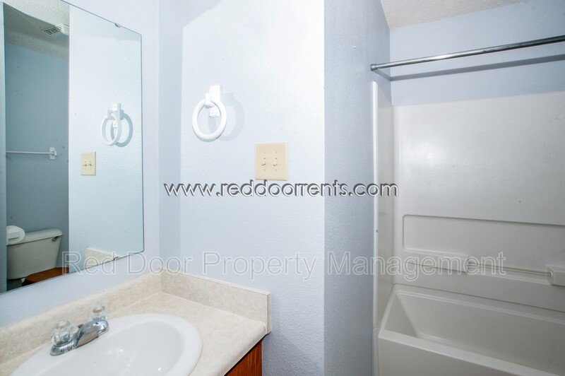 Coming Soon! Beautiful home in the popular Summer Lakes property image