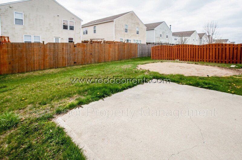 Coming Soon! Beautiful home in the popular Summer Lakes property image