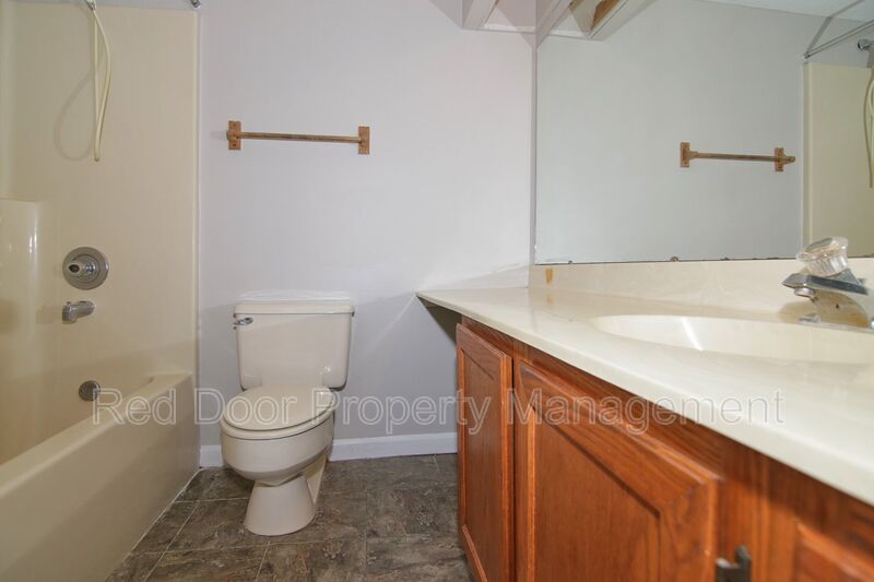 Coming Soon! - Bright 3-Bed Colonial in Desirable Indianapolis Neighborhood property image