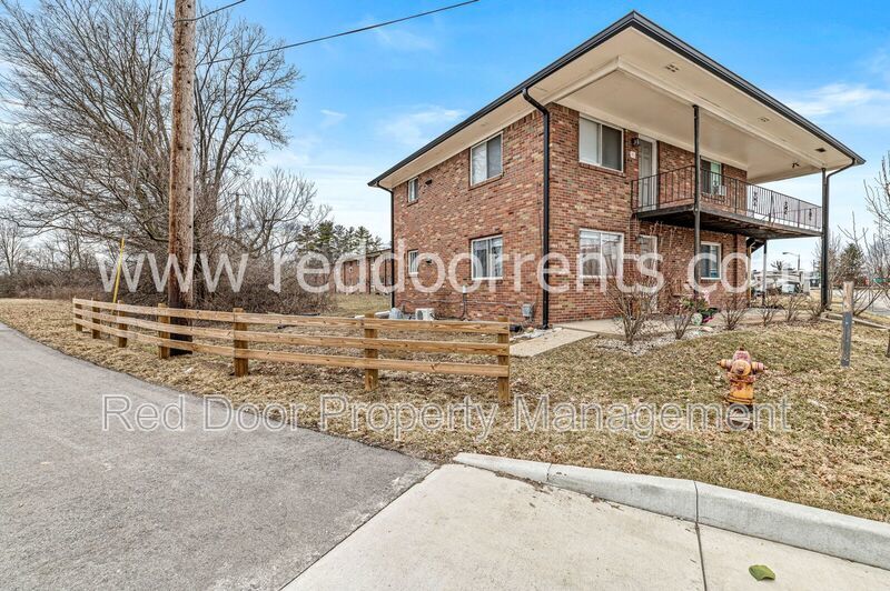 Affordable Studio Living Near Downtown Indianapolis property image