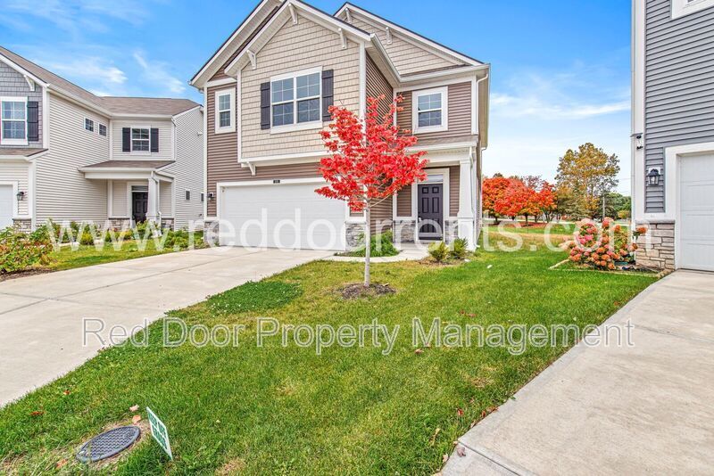 Charming 3-Bed / 2.5-Bath Home with 2,376 Sq Ft in Prime Indianapolis Location! property image