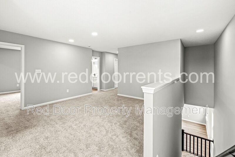 Charming 3-Bed / 2.5-Bath Home with 2,376 Sq Ft in Prime Indianapolis Location! property image