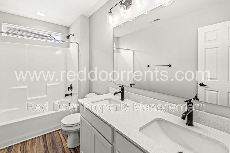 Charming 3-Bed / 2.5-Bath Home with 2,376 Sq Ft in Prime Indianapolis Location! property image