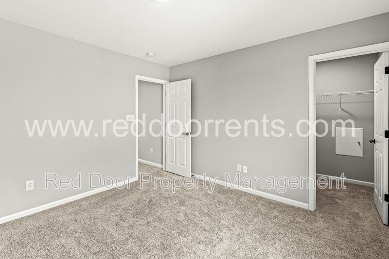 Charming 3-Bed / 2.5-Bath Home with 2,376 Sq Ft in Prime Indianapolis Location! property image