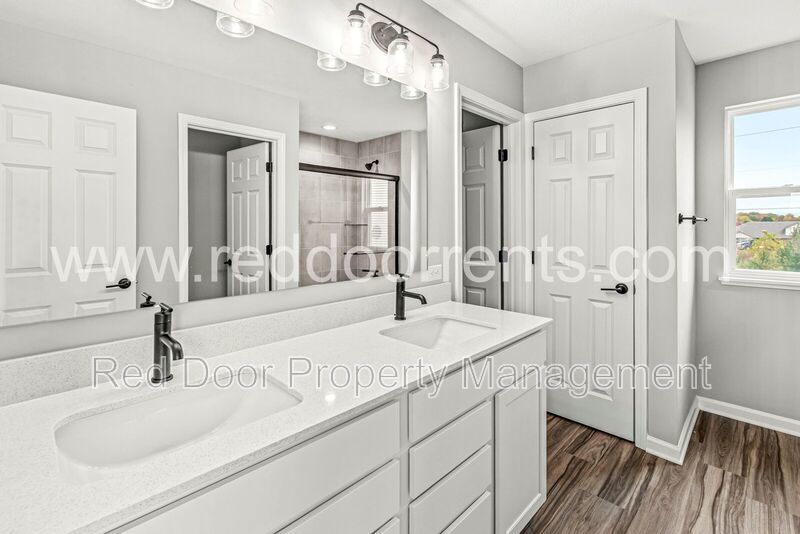 Charming 3-Bed / 2.5-Bath Home with 2,376 Sq Ft in Prime Indianapolis Location! property image