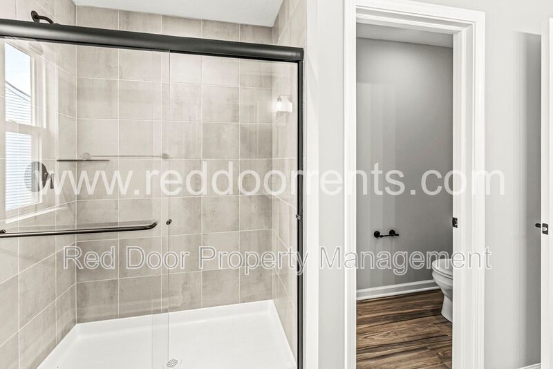 Charming 3-Bed / 2.5-Bath Home with 2,376 Sq Ft in Prime Indianapolis Location! property image