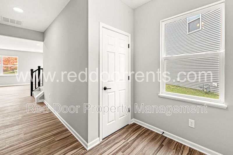 Charming 3-Bed / 2.5-Bath Home with 2,376 Sq Ft in Prime Indianapolis Location! property image