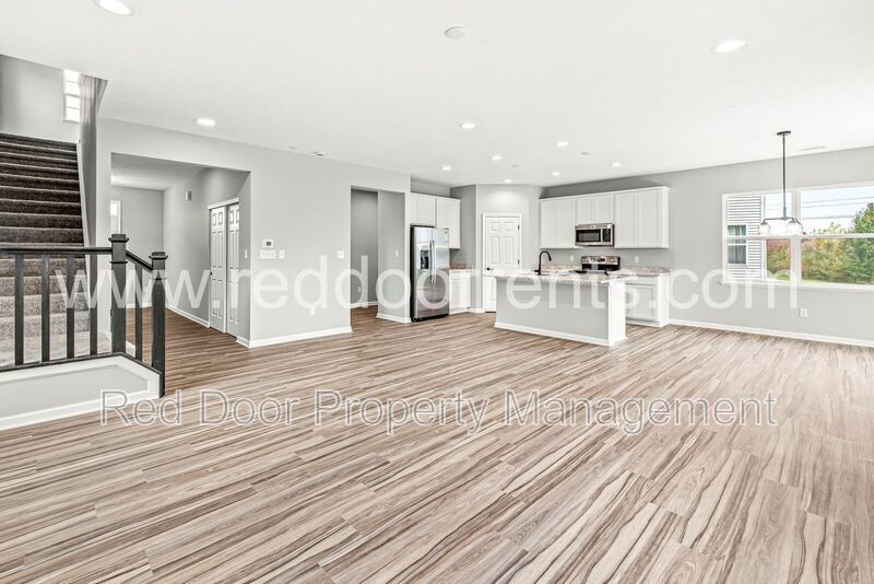 Charming 3-Bed / 2.5-Bath Home with 2,376 Sq Ft in Prime Indianapolis Location! property image