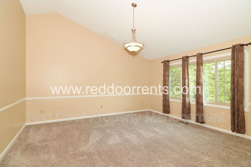 Coming Soon! A SINGLE-FAMILY HOME SITUATED DOWN THE STREET property image