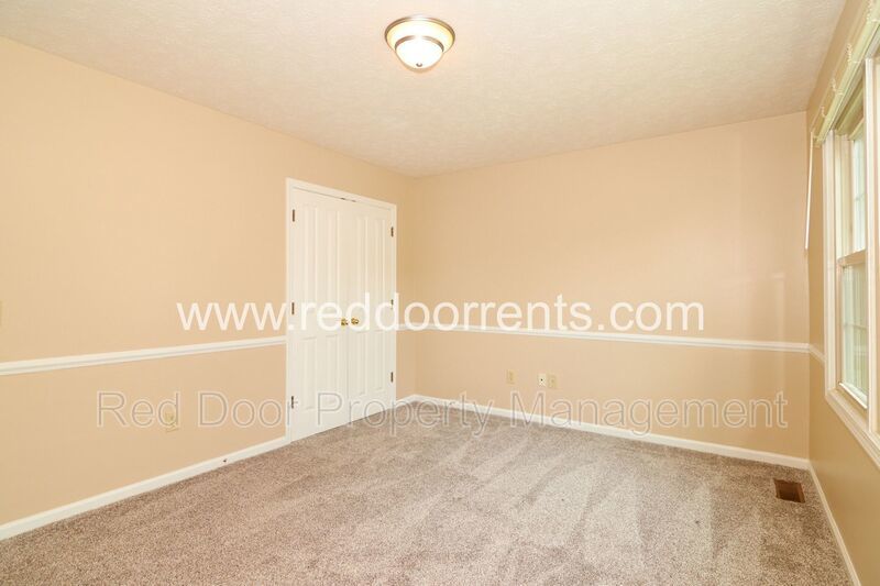 Coming Soon! A SINGLE-FAMILY HOME SITUATED DOWN THE STREET property image