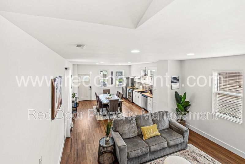 Coming soon! - Fully Furnished 3BR/2BA Home in Indianapolis – Modern Comfort! property image