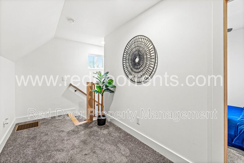 Coming soon! - Fully Furnished 3BR/2BA Home in Indianapolis – Modern Comfort! property image