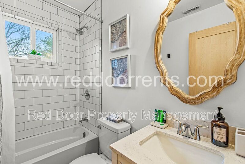 Coming soon! - Fully Furnished 3BR/2BA Home in Indianapolis – Modern Comfort! property image