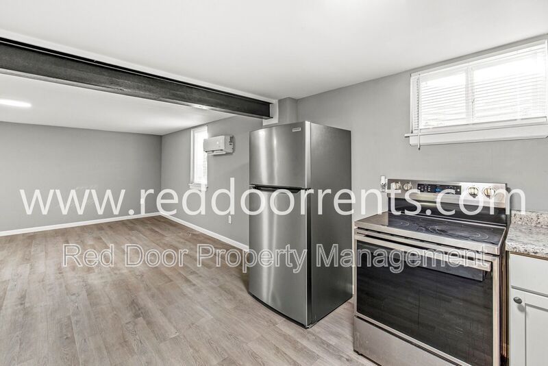 Affordable Studio Living Near Downtown Indianapolis property image