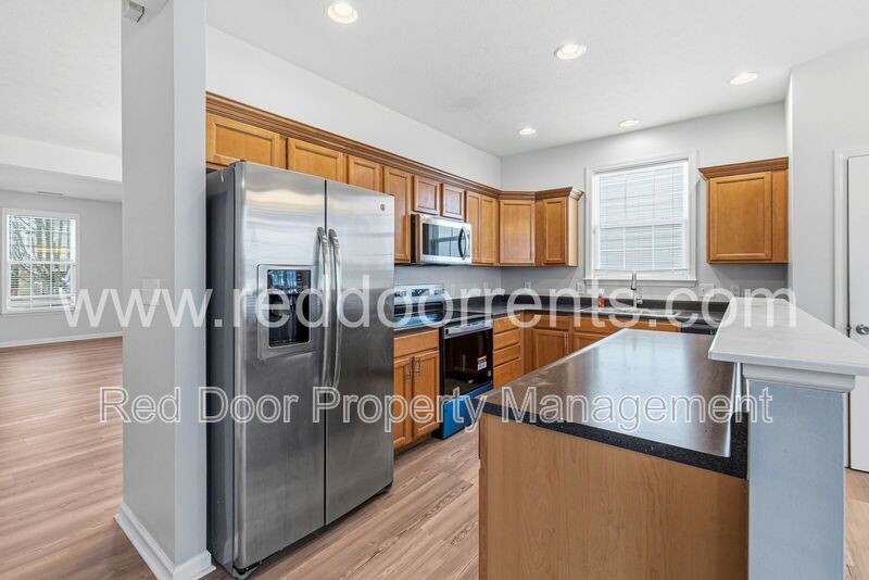 ✨ MOVE-IN SPECIAL: HALF OFF THE FIRST MONTH’S RENT!! ✨ property image