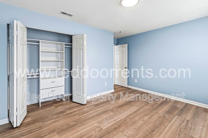 ✨ MOVE-IN SPECIAL: HALF OFF THE FIRST MONTH’S RENT!! ✨ property image