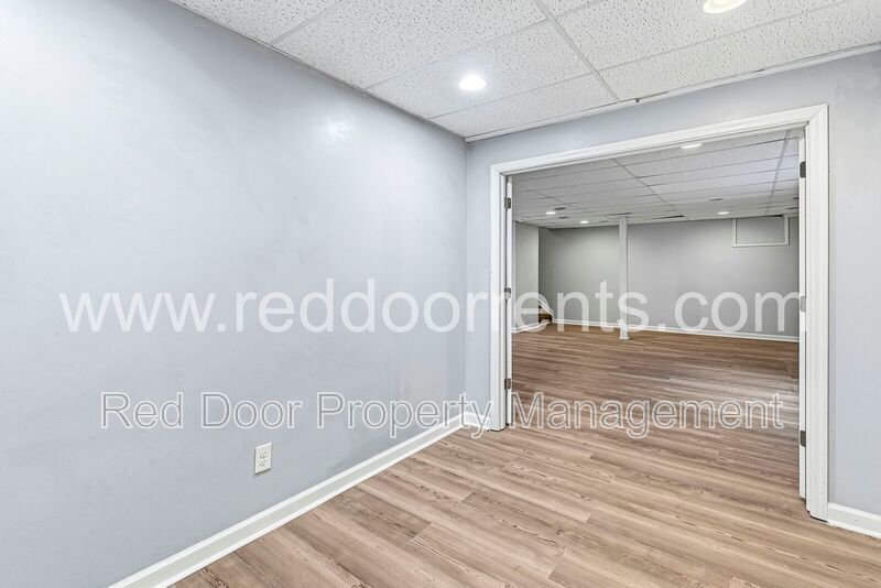 ✨ MOVE-IN SPECIAL: HALF OFF THE FIRST MONTH’S RENT!! ✨ property image