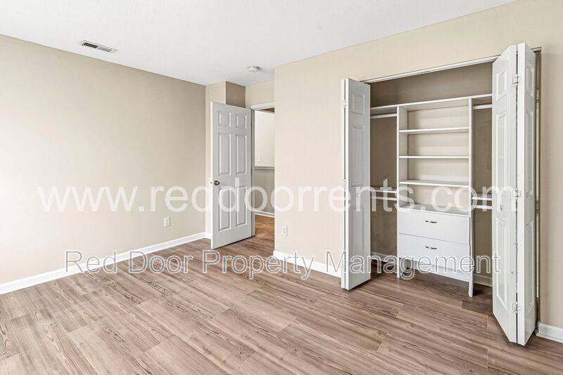 ✨ MOVE-IN SPECIAL: HALF OFF THE FIRST MONTH’S RENT!! ✨ property image