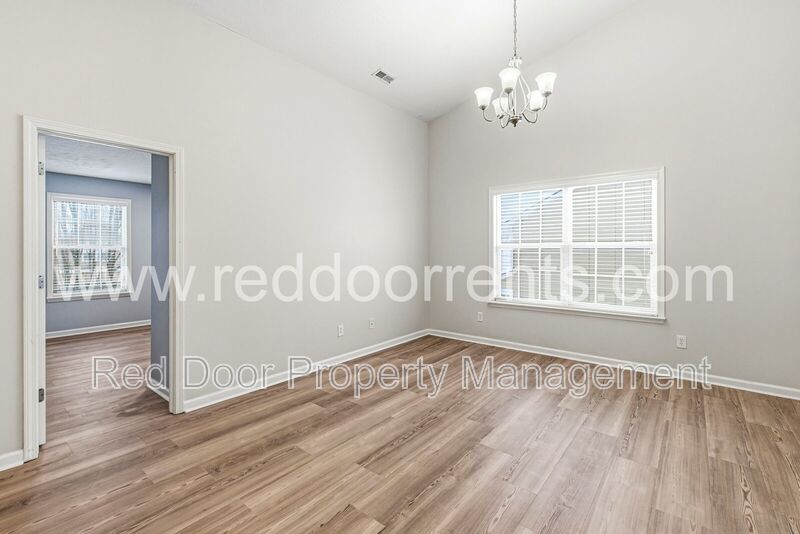 ✨ MOVE-IN SPECIAL: HALF OFF THE FIRST MONTH’S RENT!! ✨ property image