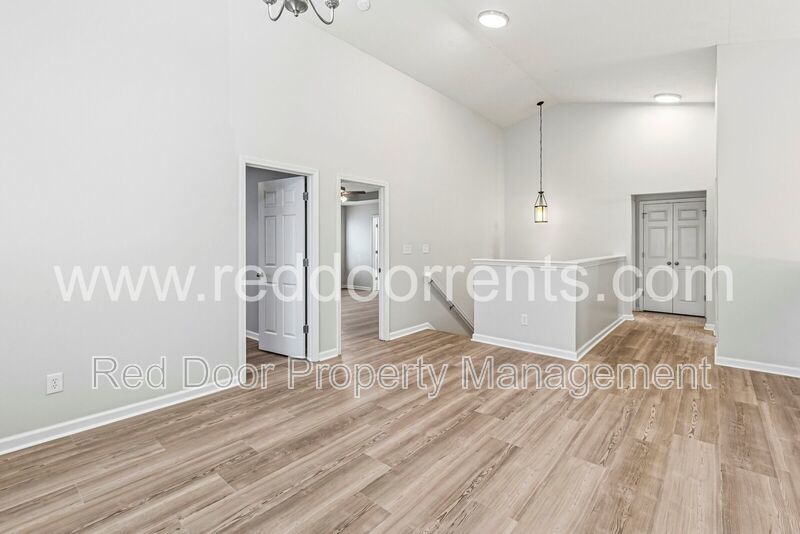 ✨ MOVE-IN SPECIAL: HALF OFF THE FIRST MONTH’S RENT!! ✨ property image