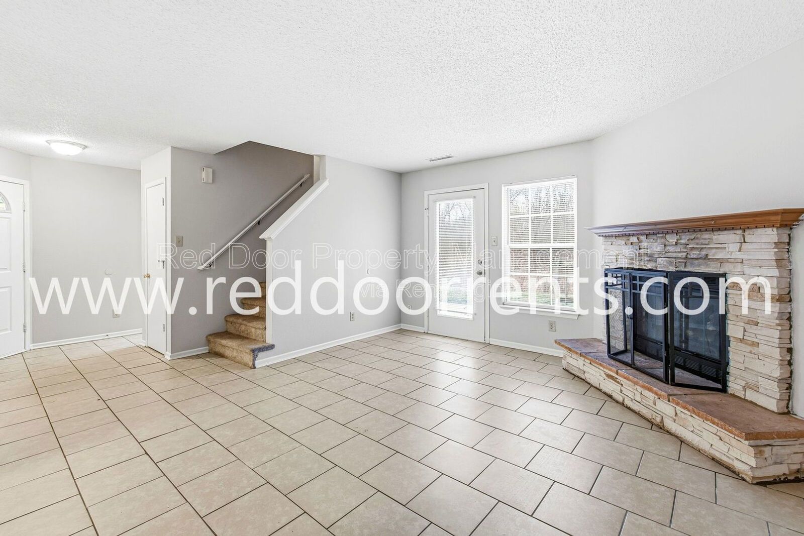 Modern Living in Greenfield property image