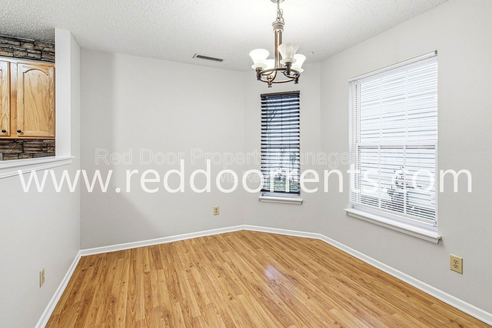 Modern Living in Greenfield property image