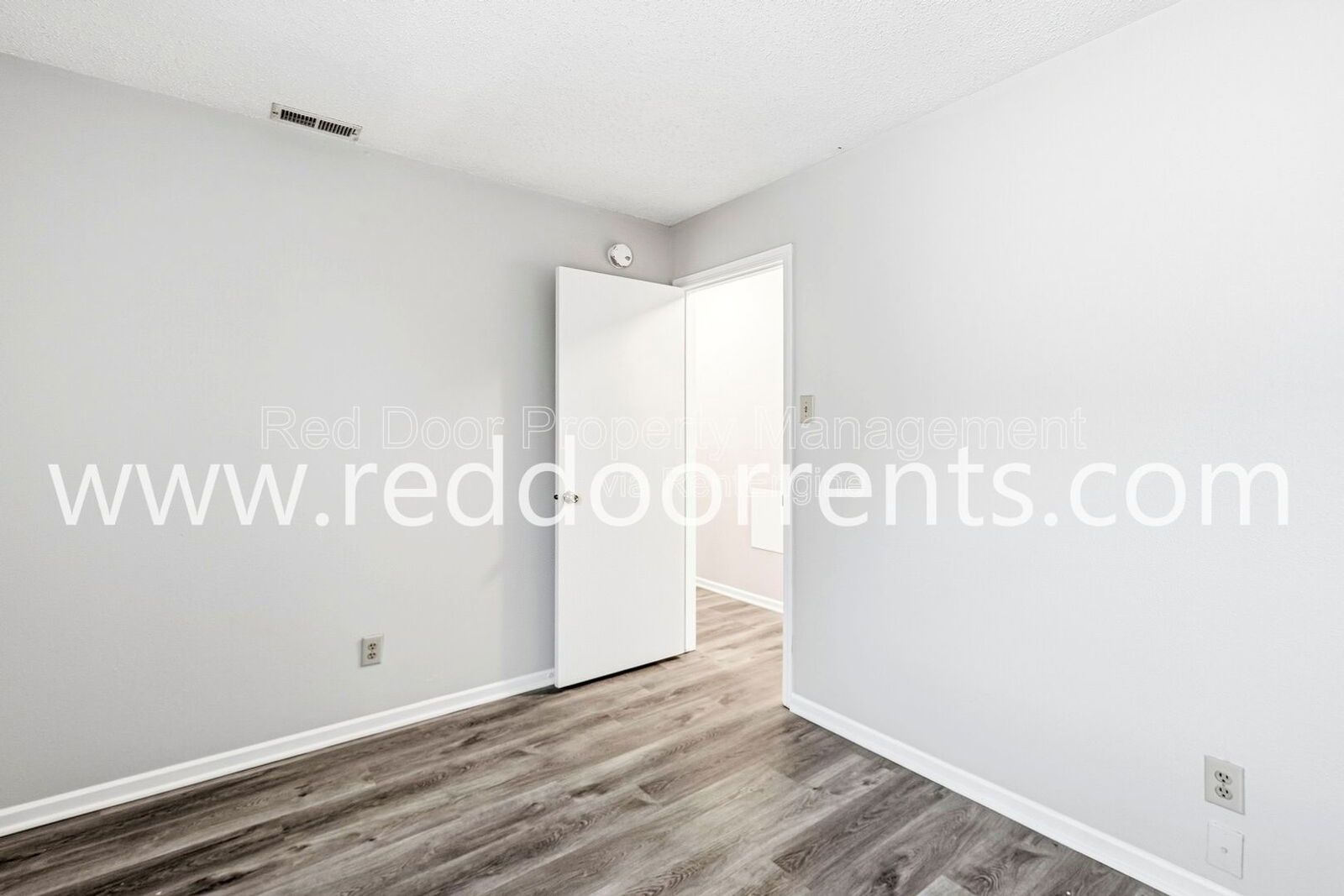 Modern Living in Greenfield property image