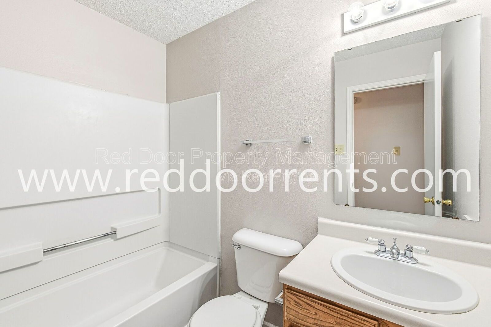 Modern Living in Greenfield property image