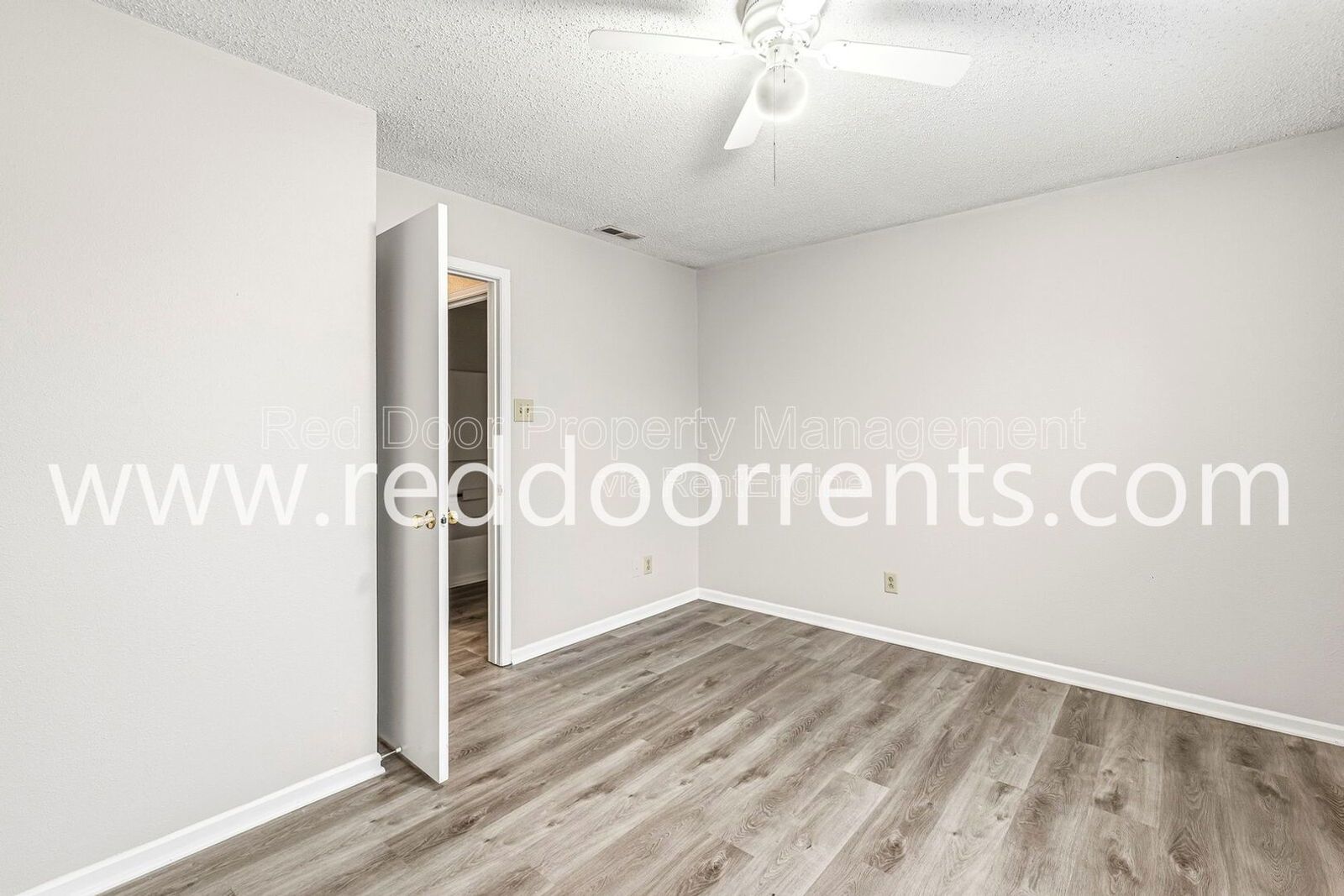 Modern Living in Greenfield property image