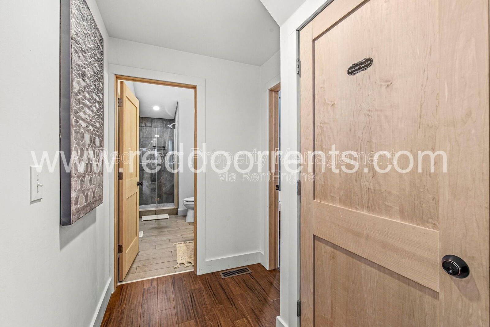 Fully Furnished 3BR/2BA Home in Indianapolis – Modern Comfort! property image