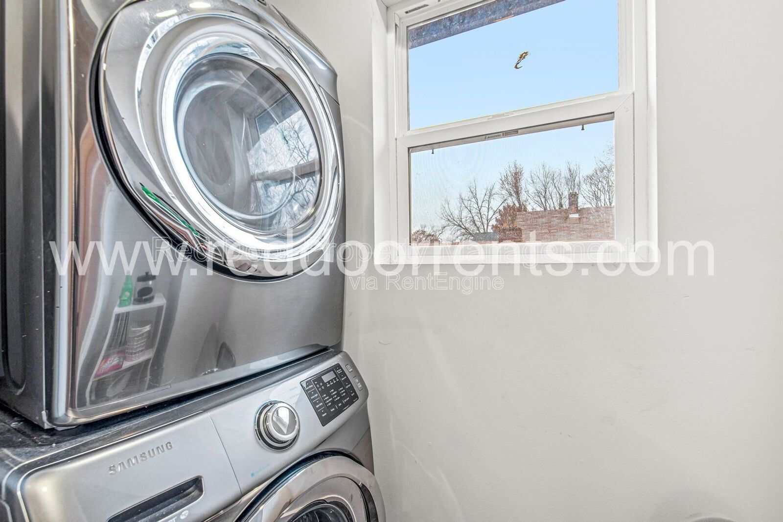 Fully Furnished 3BR/2BA Home in Indianapolis – Modern Comfort! property image