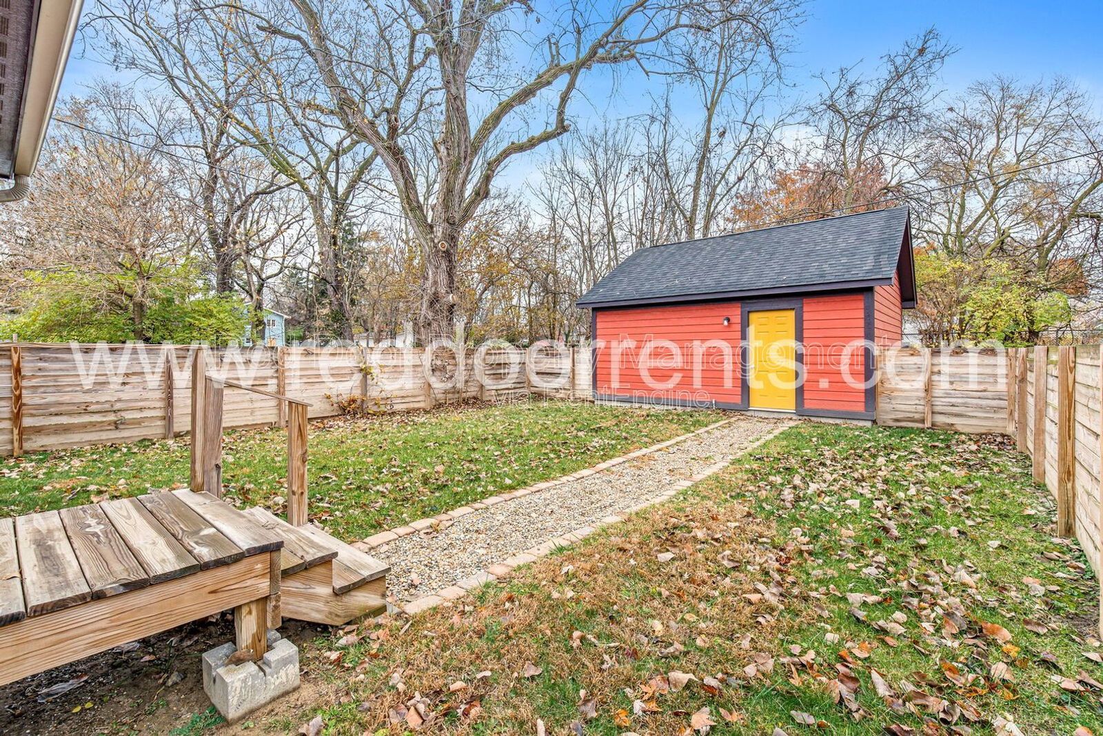 Fully Furnished 3BR/2BA Home in Indianapolis – Modern Comfort! property image