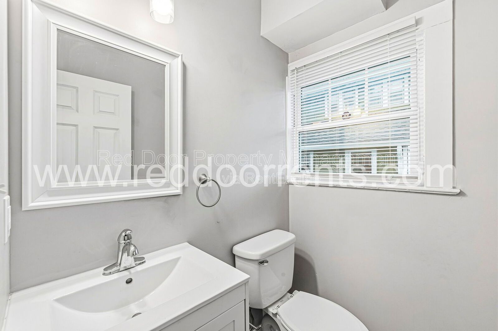 Spacious and Convenient 3‑Bedroom Home in Indianapolis property image