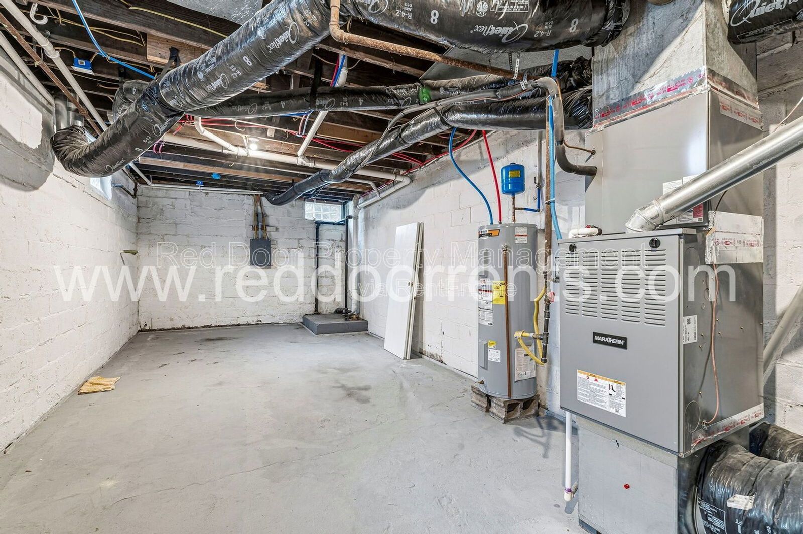 Spacious and Convenient 3‑Bedroom Home in Indianapolis property image